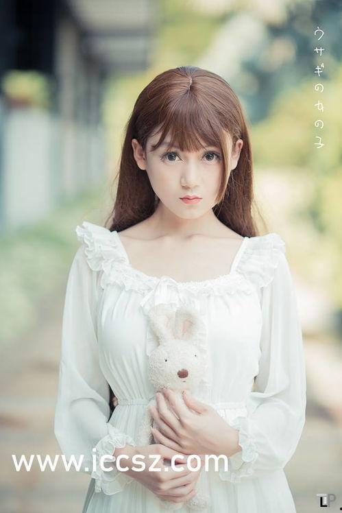 爆料反差生活照吃瓜,生活照中的吃瓜瞬间